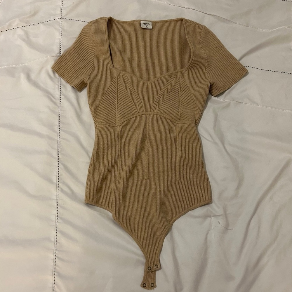 Abercrombie & Fitch Beige Ribbed Bodysuit